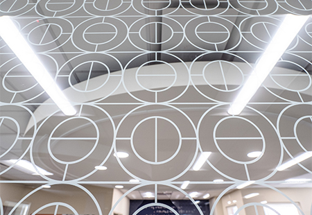 Memorial 932 Interior